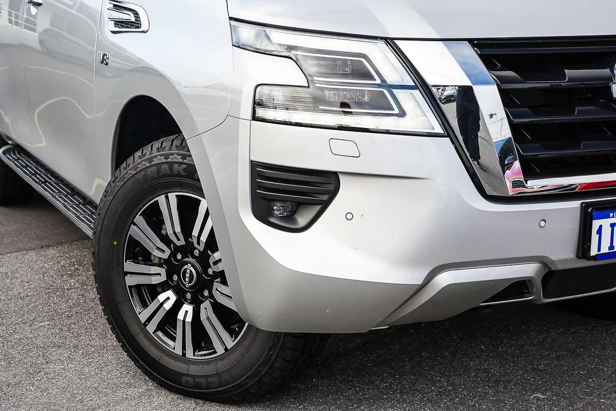 2023 Nissan Patrol Ti Y62