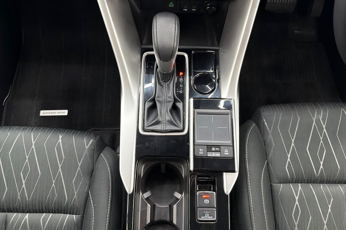 2018 Mitsubishi Eclipse Cross LS YA