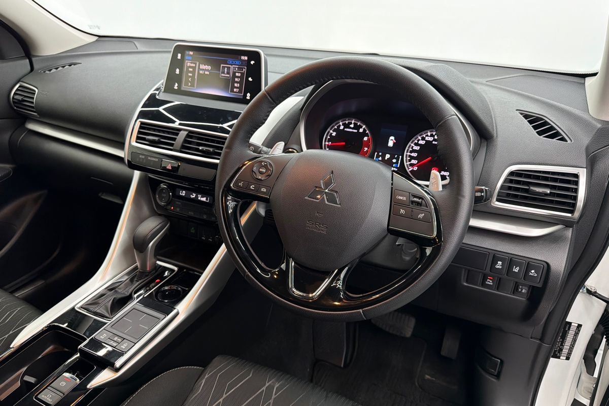 2018 Mitsubishi Eclipse Cross LS YA