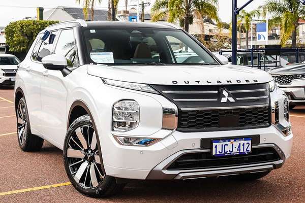 2025 Mitsubishi Outlander Exceed Tourer ZM