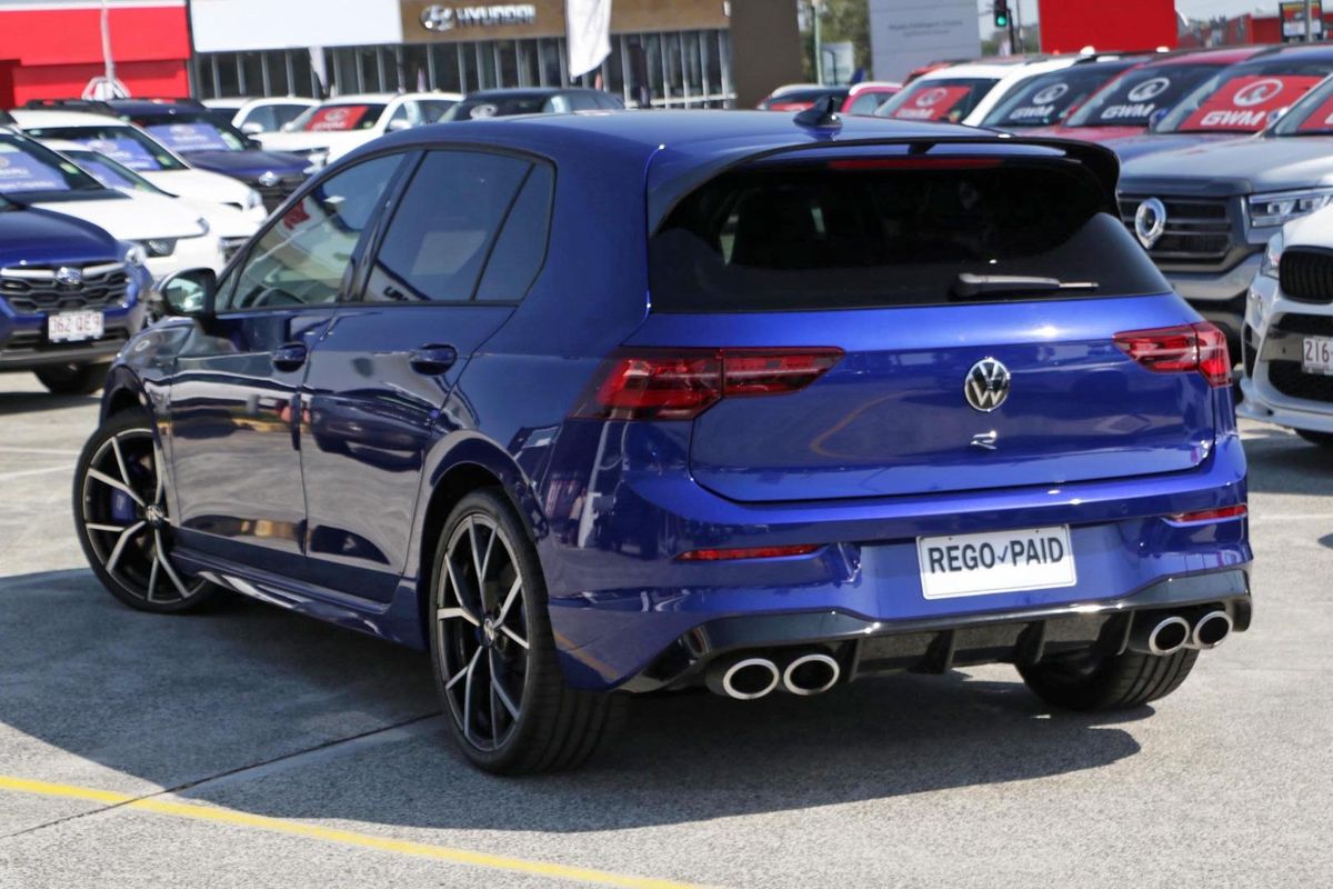 2024 Volkswagen Golf R 8