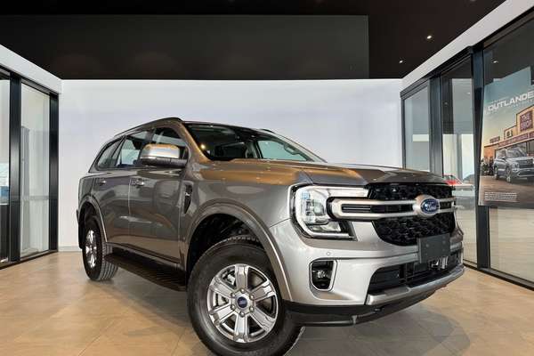 2023 Ford Everest Ambiente 2.0L