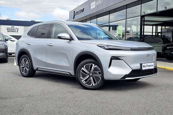 2026 Geely Starray EM-i Complete P145