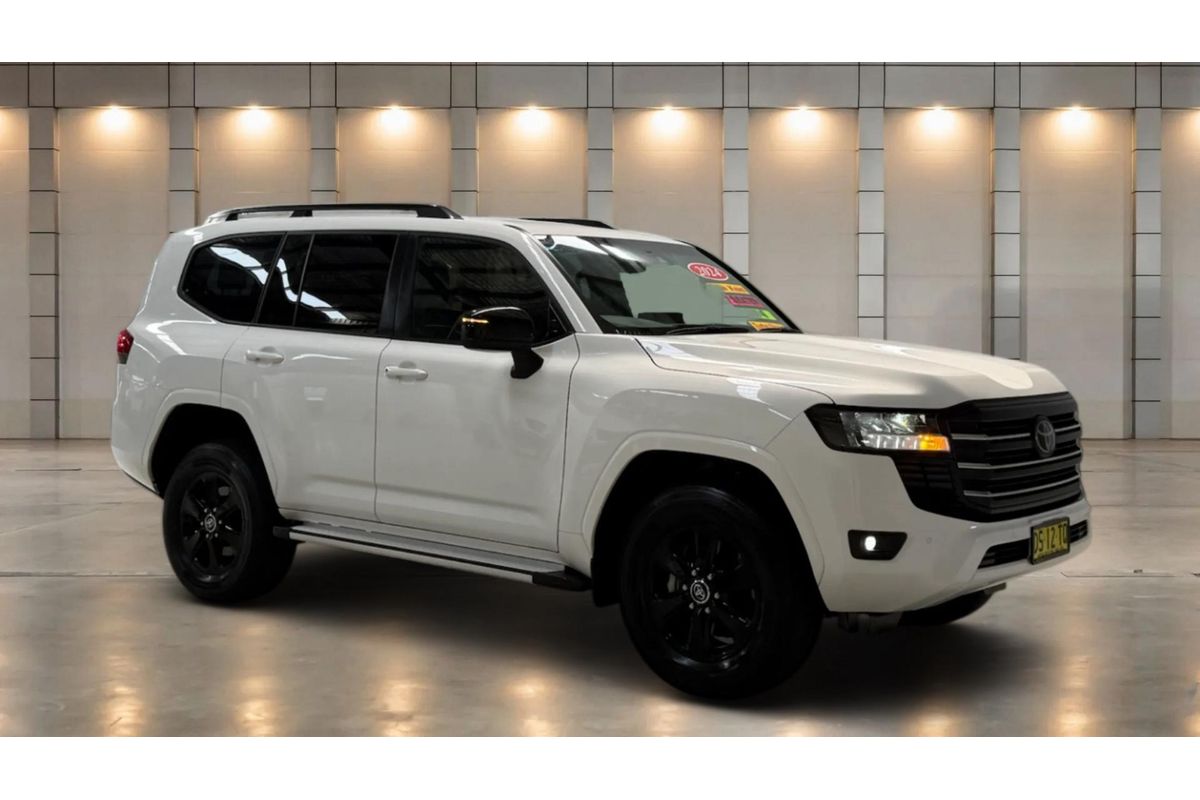 2024 Toyota Landcruiser GXL FJA300R
