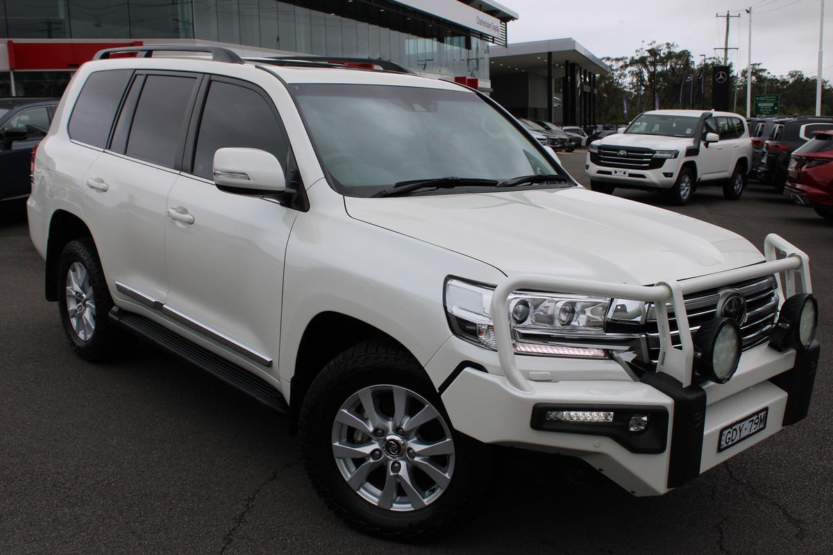 2020 Toyota Landcruiser Sahara VDJ200R