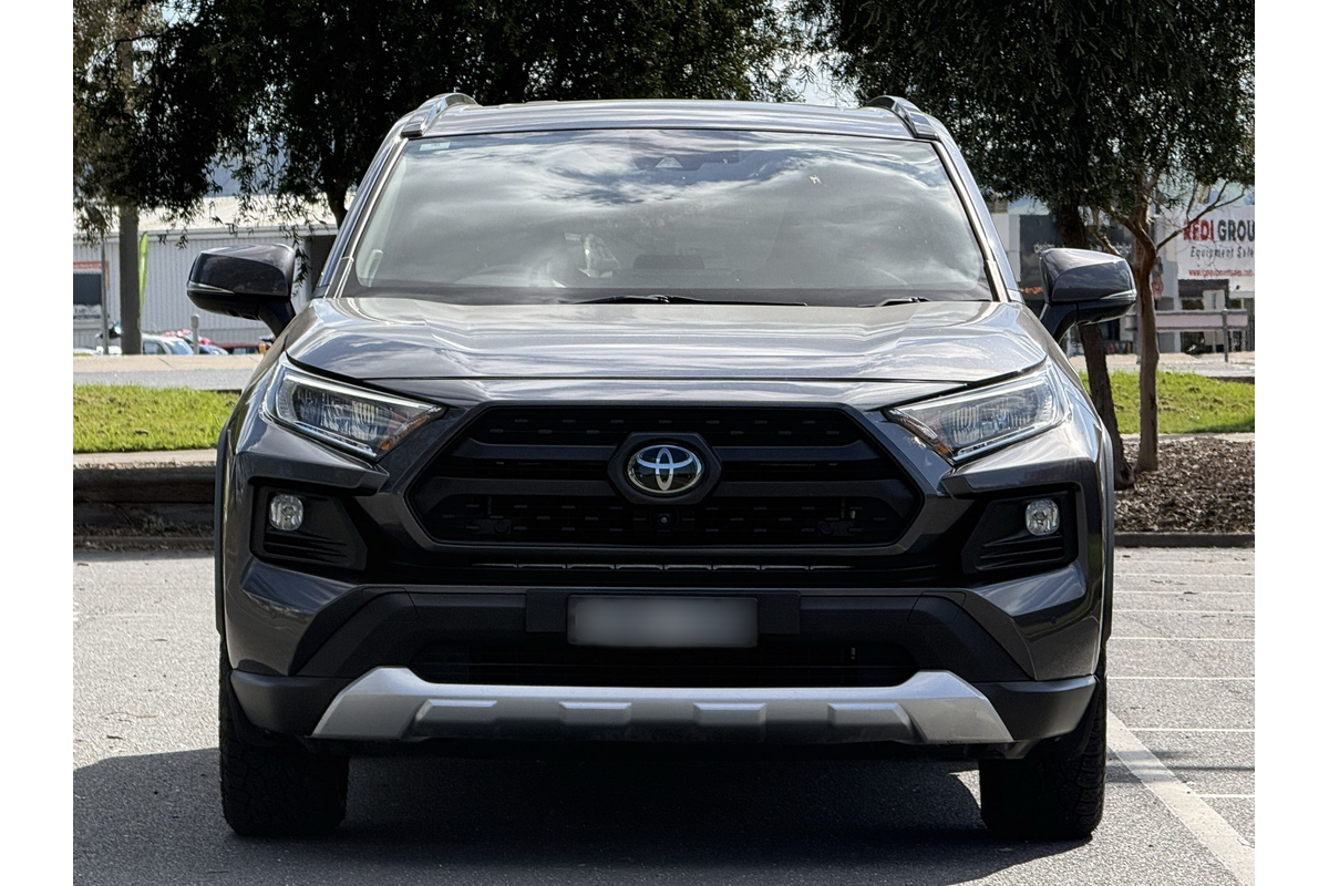 2020 Toyota RAV4 Edge AXAA54R