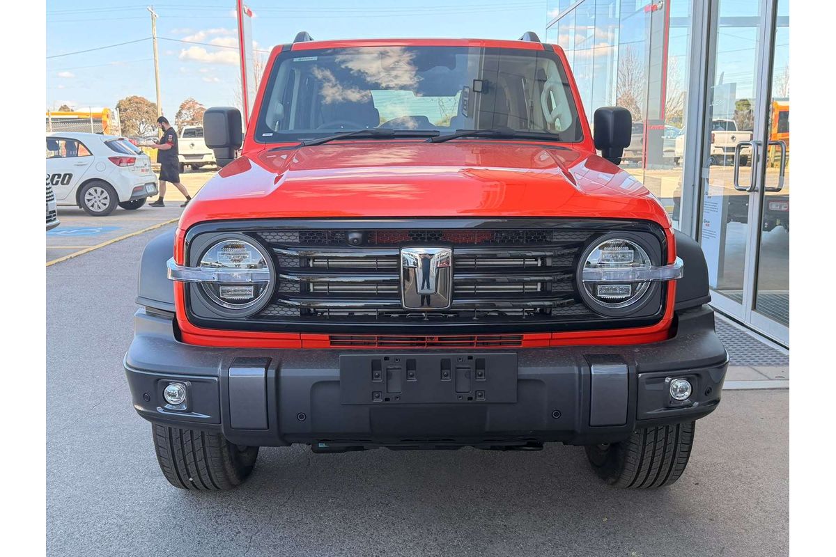 2026 GWM Tank 300 Lux Hi4-T PHEV P01
