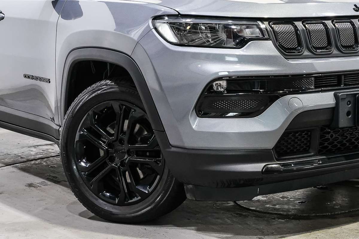 2023 Jeep Compass Night Eagle M6