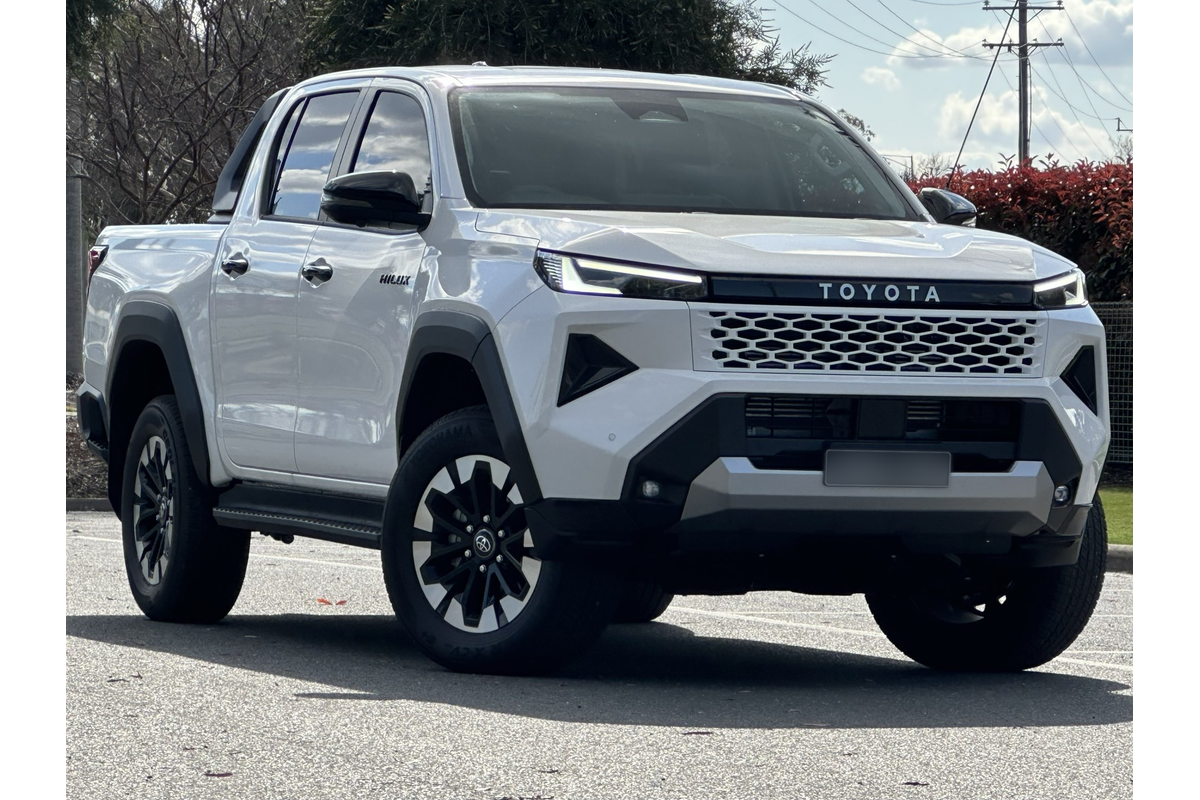 2026 Toyota Hilux SR5 48V GUN227R 4X4