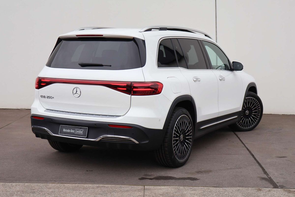 2025 Mercedes-Benz EQB EQB250+ X243