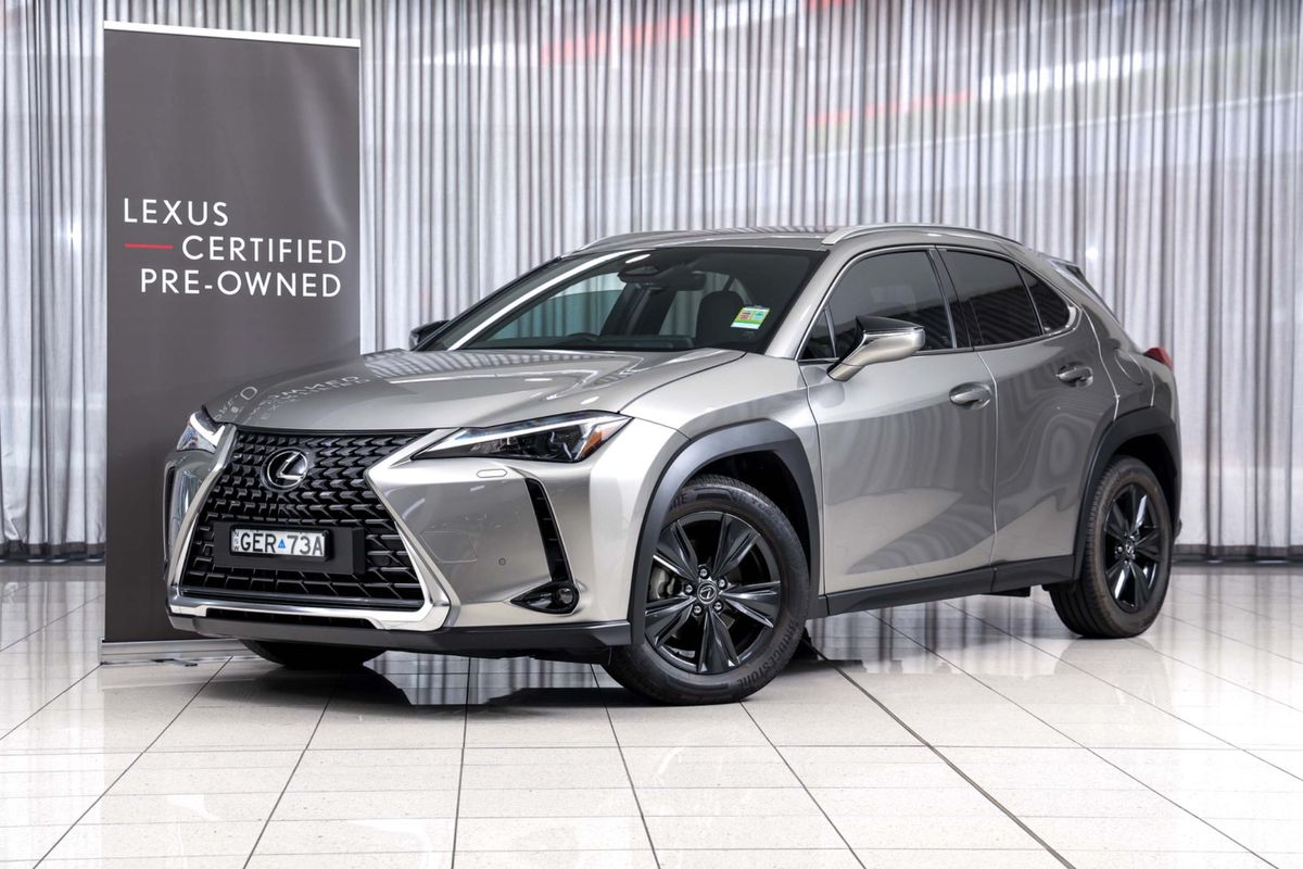 2025 Lexus UX