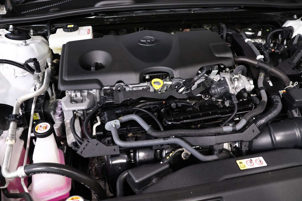 2022 Toyota Camry Ascent AXVH70R