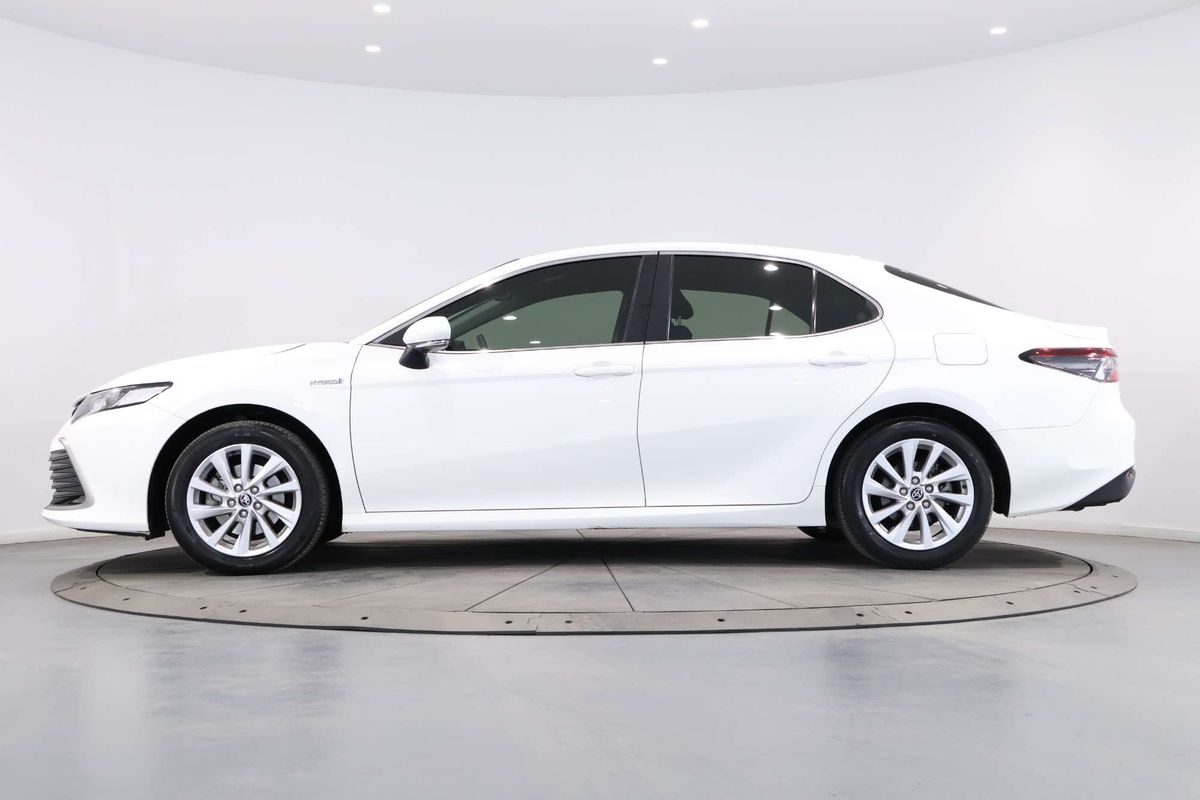 2022 Toyota Camry Ascent AXVH70R