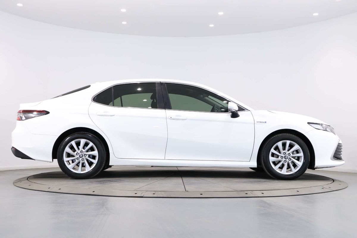 2022 Toyota Camry Ascent AXVH70R