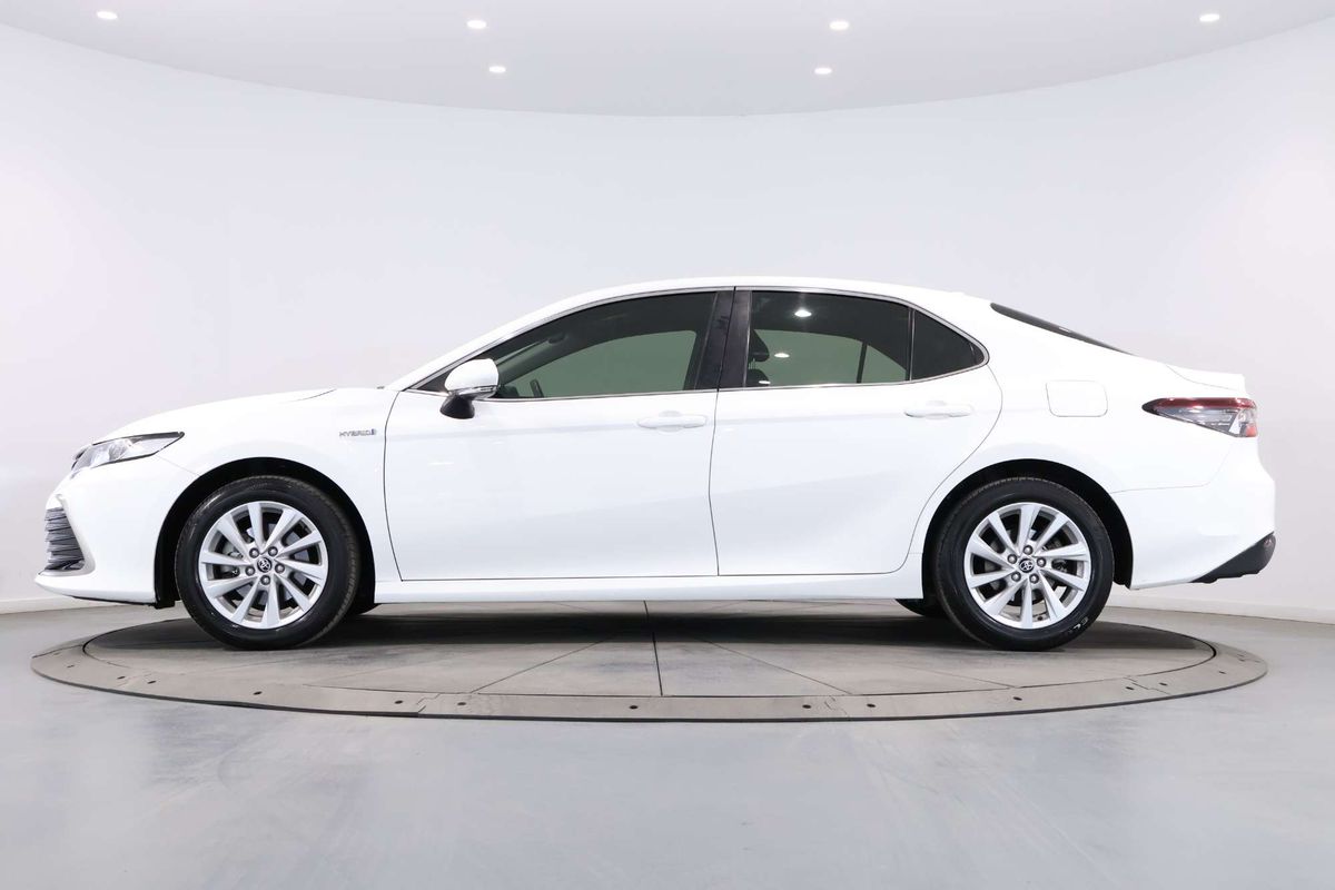 2022 Toyota Camry Ascent AXVH70R