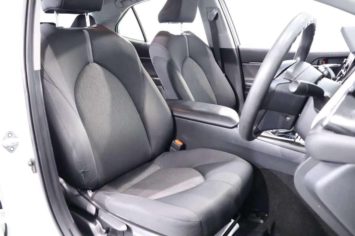 2022 Toyota Camry Ascent AXVH70R