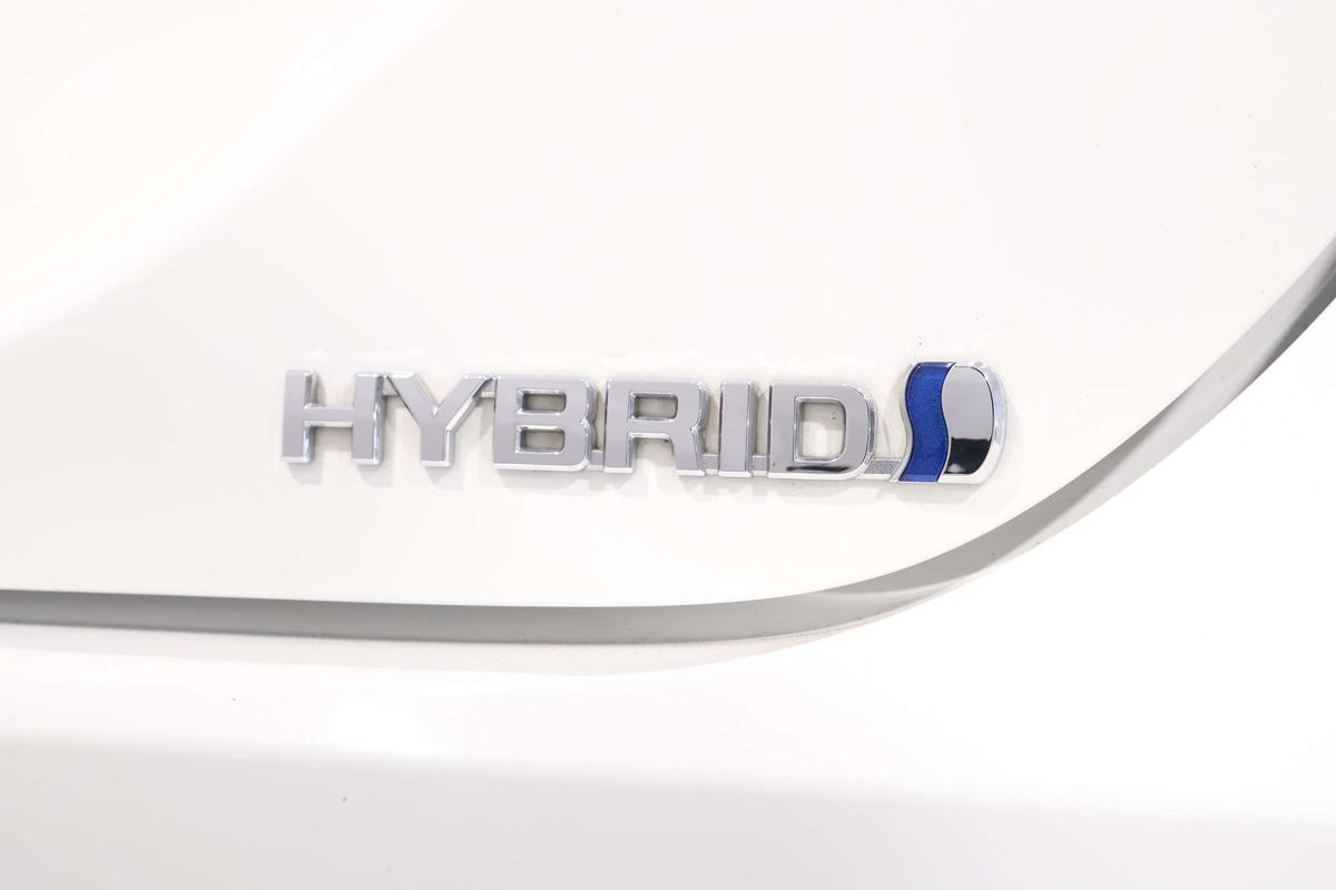 2023 Toyota Camry Ascent AXVH70R