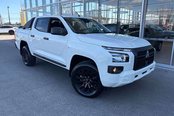 2025 Mitsubishi Triton GLX-R MV 4X4