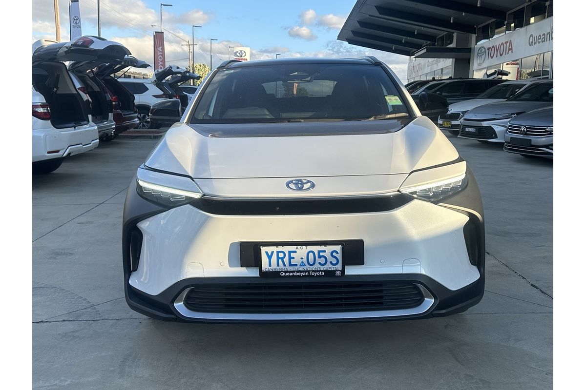 2024 Toyota bZ4X AWD YEAM15R
