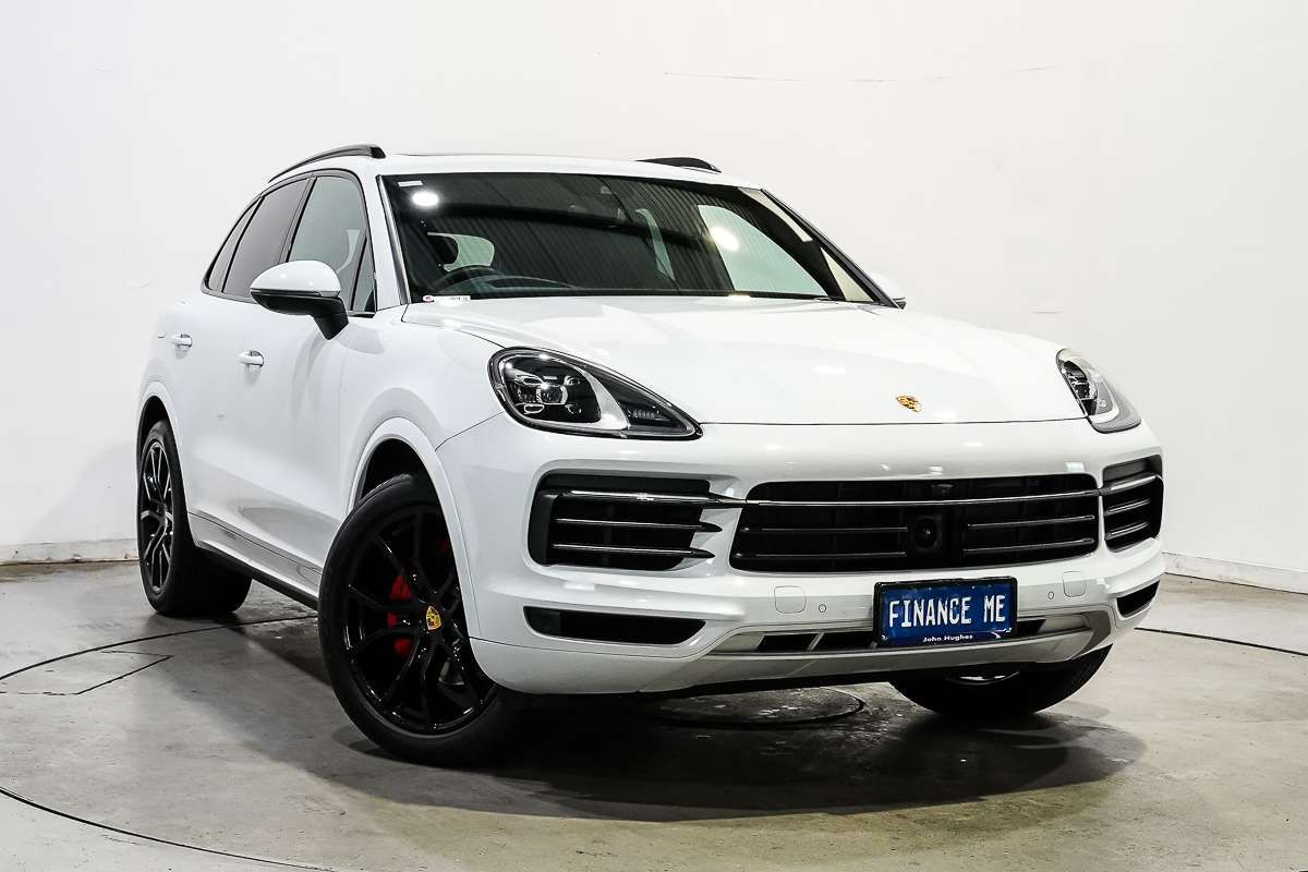 2022 Porsche Cayenne Platinum Edition 9YA