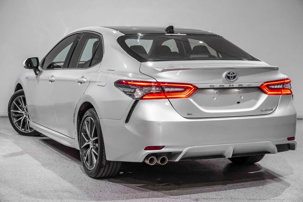 2023 Toyota Camry SL AXVH70R