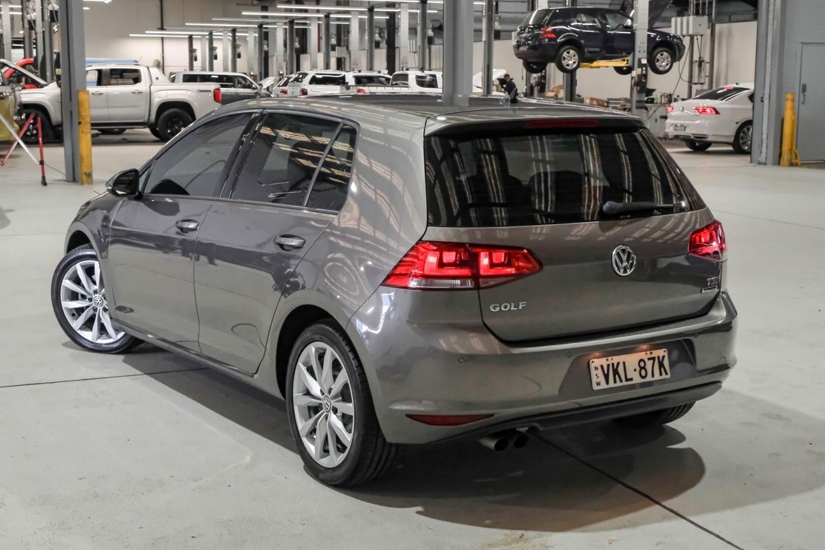 2015 Volkswagen Golf 110TSI Highline 7