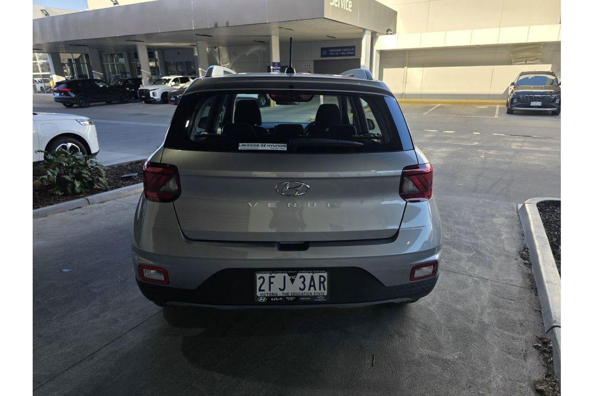 2026 Hyundai Venue QX.V5 image 6