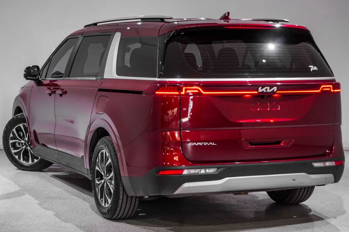 2023 Kia Carnival SLi KA4
