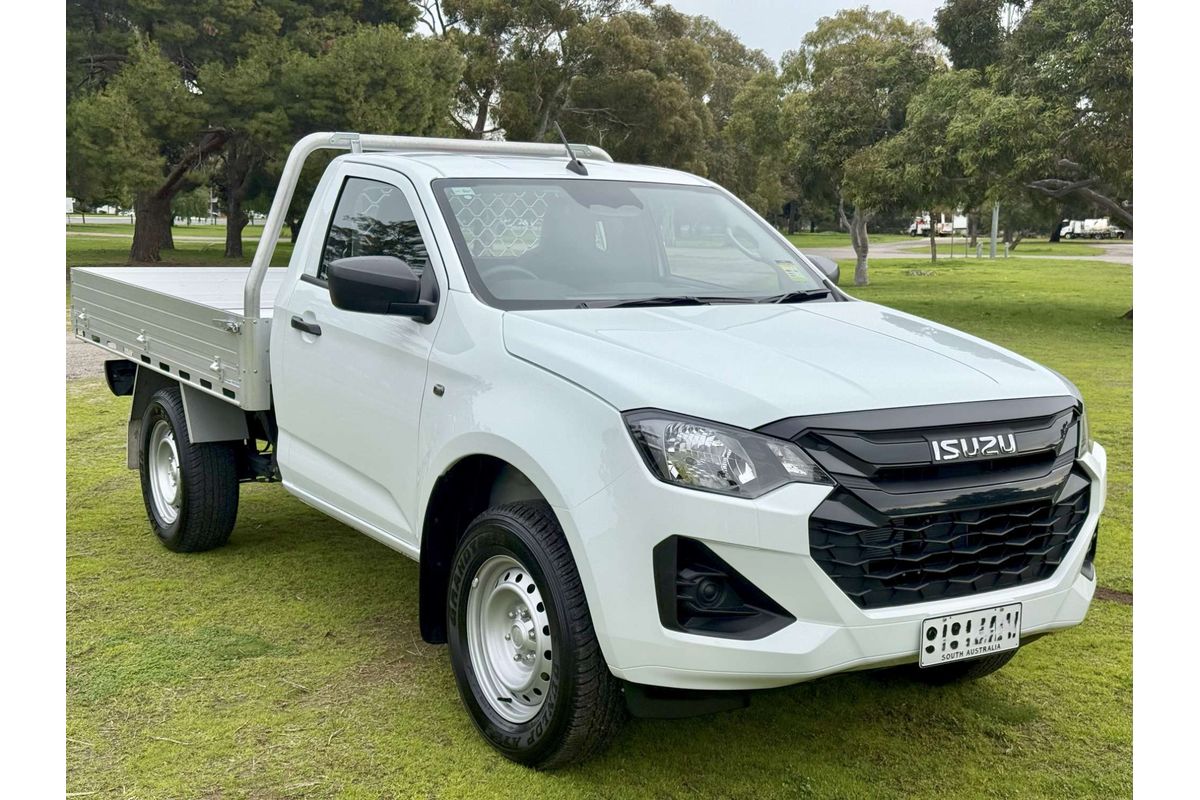 2026 Isuzu D-MAX SX High Ride Rear Wheel Drive