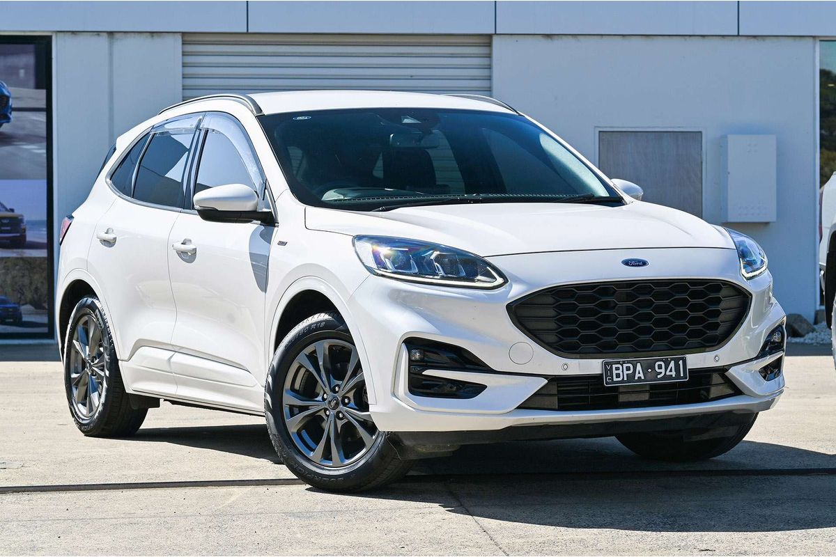 2021 Ford Escape ST-Line ZH