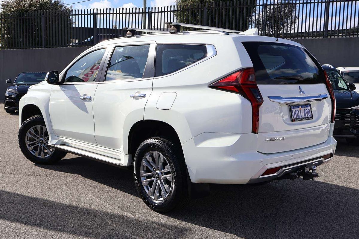 2022 Mitsubishi Pajero Sport GLX QF