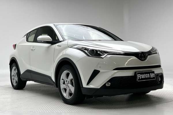 2017 Toyota C-HR NGX50R thumb-0
