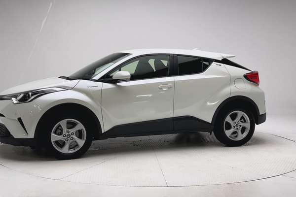 2017 Toyota C-HR NGX50R thumb-6