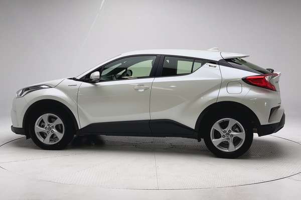 2017 Toyota C-HR NGX50R thumb-7