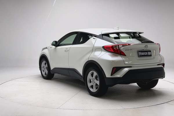 2017 Toyota C-HR NGX50R thumb-8