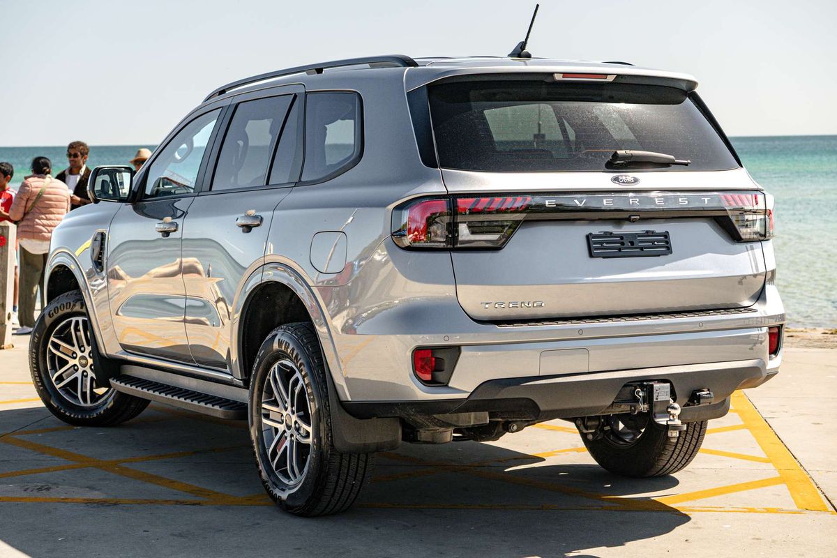 2025 Ford Everest Trend 2.0L
