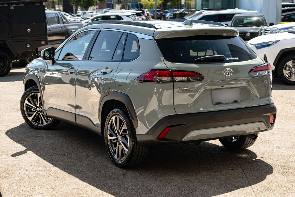 2024 Toyota Corolla Cross Atmos MXGH15R