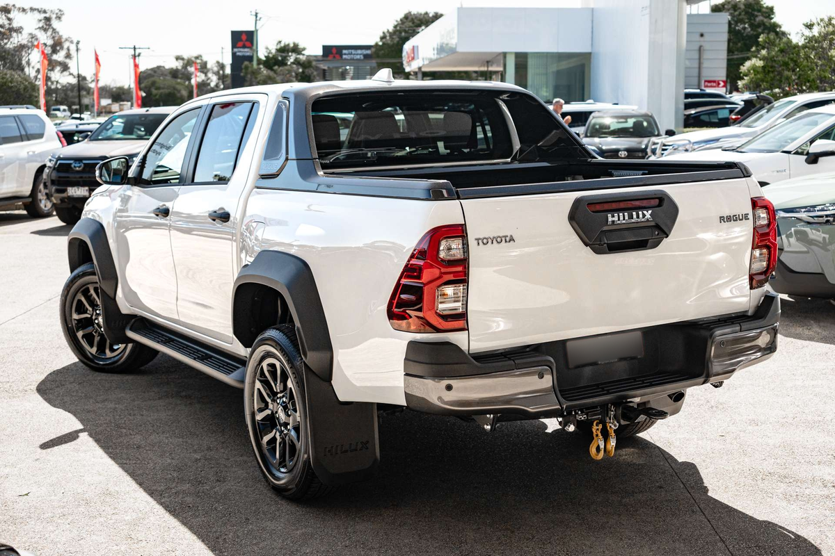 2024 Toyota Hilux Rogue 48V GUN126R 4X4