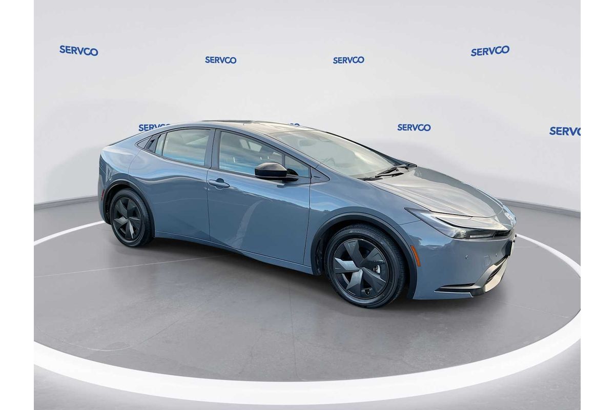 2024 Toyota Prius LE