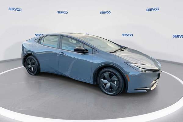 2024 Toyota Prius LE