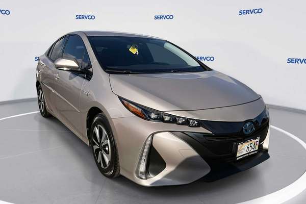 2019 Toyota Prius Premium
