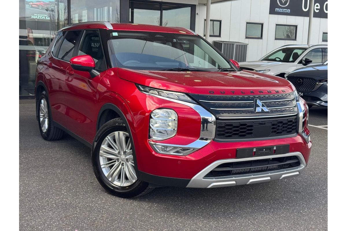 2022 Mitsubishi Outlander LS ZM