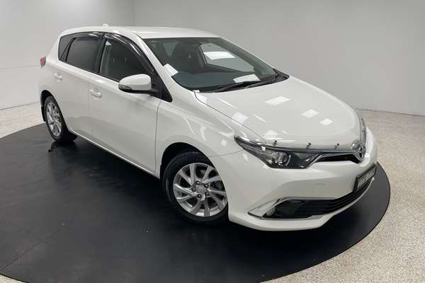 2018 Toyota Corolla Ascent Sport ZRE182R