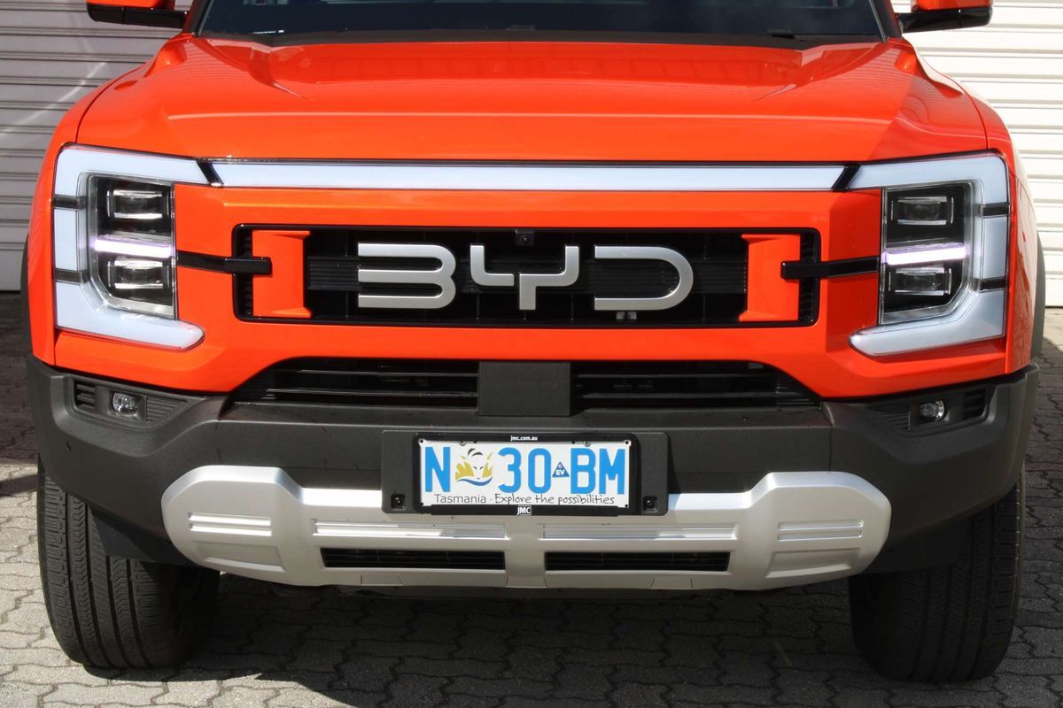 2025 BYD SHARK 6 Premium All Wheel Drive