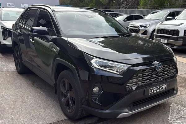 2020 Toyota RAV4 Cruiser AXAH54R