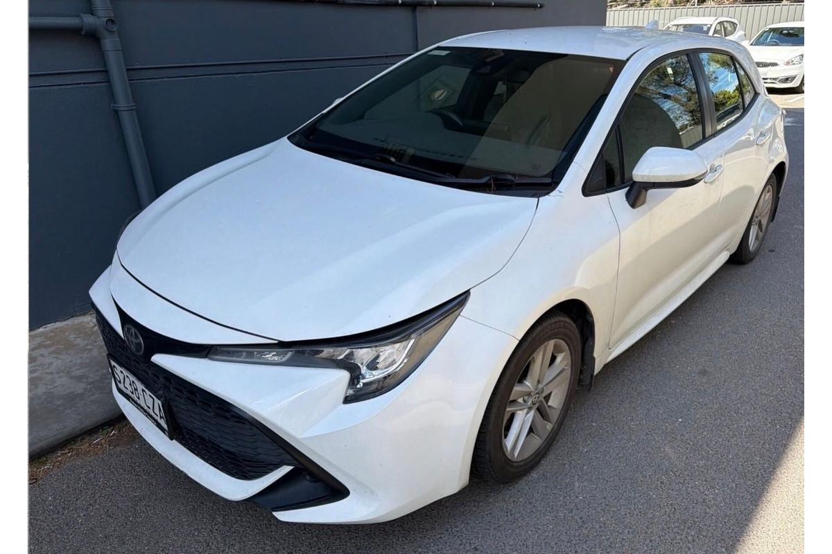 2019 Toyota Corolla Ascent Sport MZEA12R