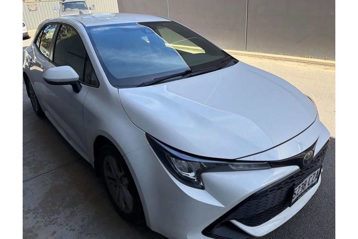 2019 Toyota Corolla Ascent Sport MZEA12R