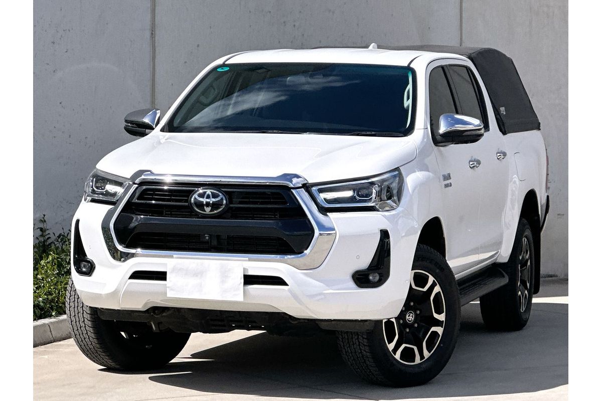 2022 Toyota Hilux SR5 GUN126R 4X4