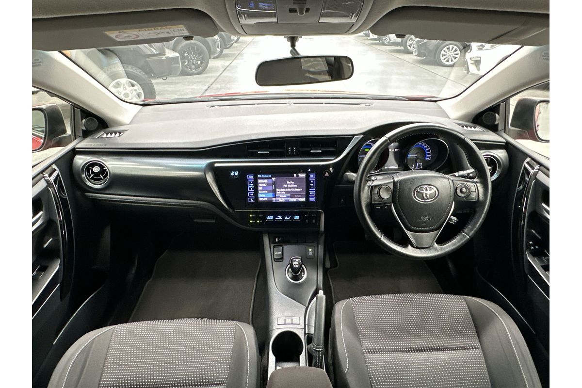 2017 Toyota Corolla Hybrid ZWE186R