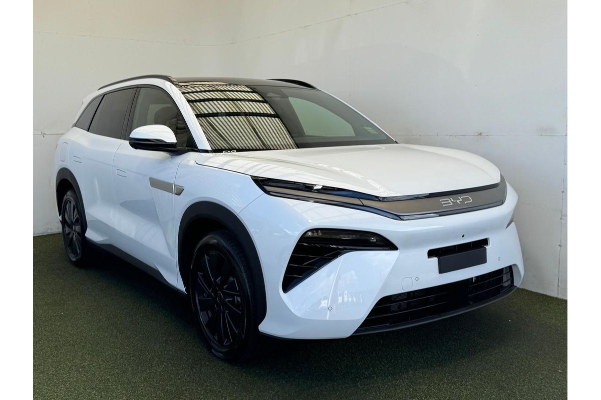 2026 BYD SEALION 8 Dynamic FWD